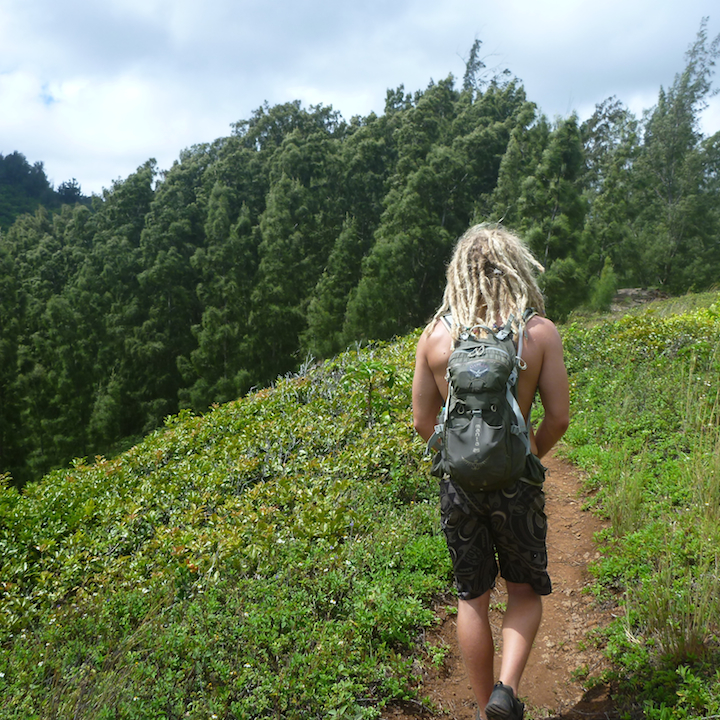 Hiking, Hawaii, Oahu, dude, guy, dreads, dreadlocks, rasta