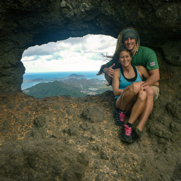 Hawaii, Oahu, Hike, Trek, Cliff, Koolau, Mountain, Ridge, Island, Razor back, Pali, lookout, puka, Pali Puka, beautiful, girl, woman, scenery, view, Dreadlocks