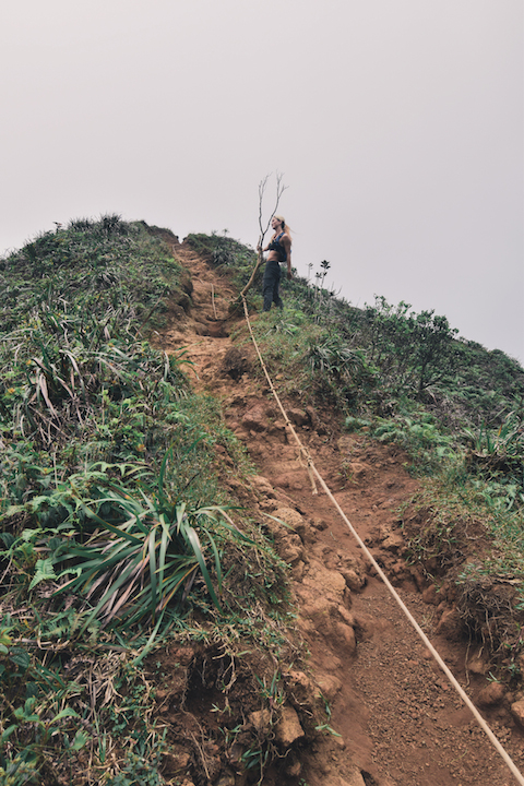 Hike, rope, climb, ridge, mountain, Hawaii