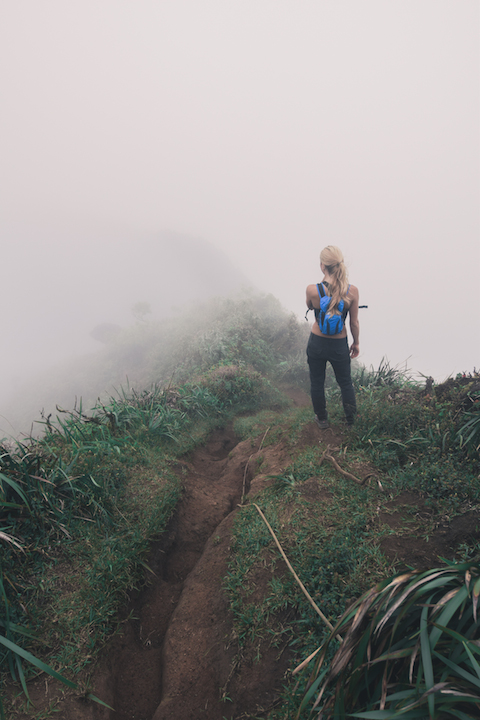 Hawaii, Oahu, ridge, hike, mountain, fog, clouds, mystery, hiking, trek